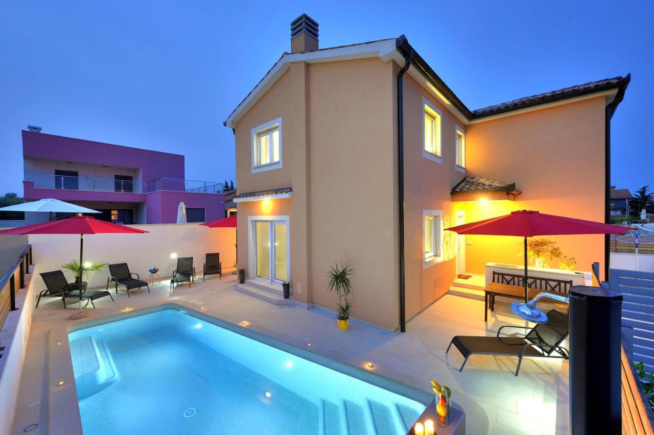 Villa With Private Pool In Village Jadreski Πούλα Εξωτερικό φωτογραφία