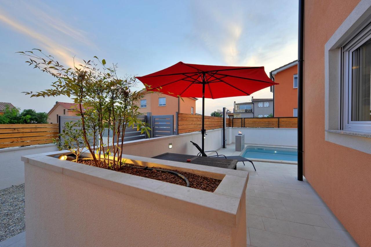 Villa With Private Pool In Village Jadreski Πούλα Εξωτερικό φωτογραφία
